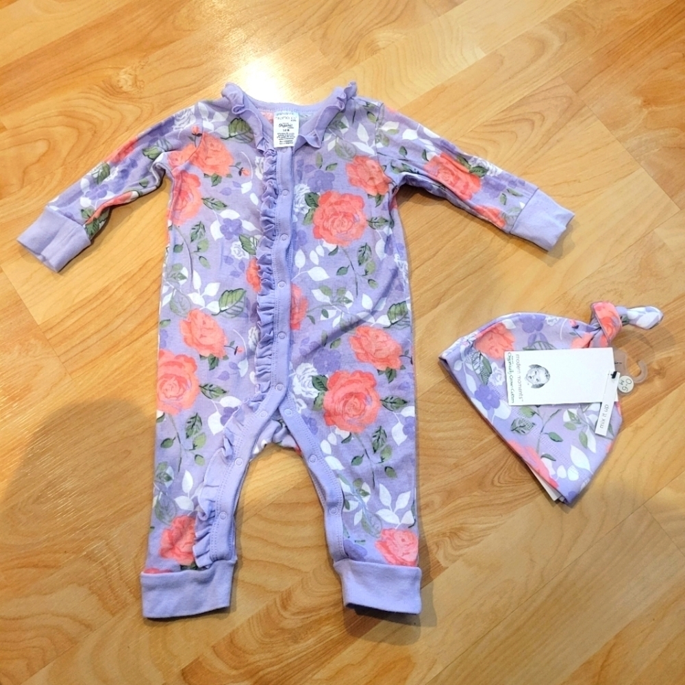 Gerber Modern Moments baby girl Footless Floral Onesie & Hat 3-6 Months